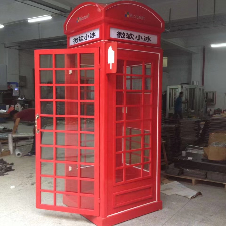 Outdoor Furniture London - Cabine téléphonique londonienne moderne d'extérieur rouge